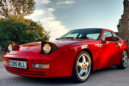 Porsche 944